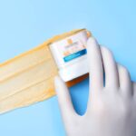 LaRochePosay antheliosuvairsticksolairevitaminespf50 3337875940412 ATF PIM Packshot 2