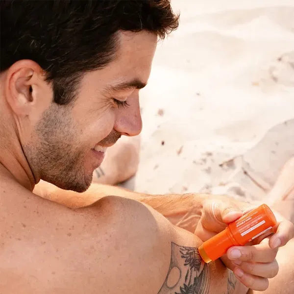 STICK Sun Secure Recharge SPF50+ SVR 10G – Image 2